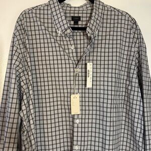 J.Crew Men’s Gray Plaid Long Sleeve Shirt
